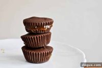 Homemade Chocolate Cups Filled with Gooey Caramel