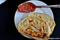 Pizza Swirl Bread Recipe: Soft Cheesy Swirls in Every Slice