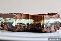 1988 Crème de Menthe Brownies Recipe — Retro Mint Chocolate Treat