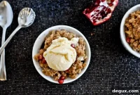 Pomegranate and Pear Crumble Cups Recipe for Fall Desserts