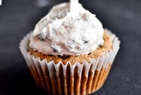 Chocolate Chip Oatmeal Cupcakes with Cinnamon Sugar Chip Frosting