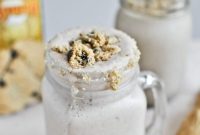 Kahlua Chocolate Chip Cookie Milkshake Recipe