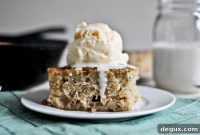 Caramelized Banana Skillet Cake with Upside-Down Topping
