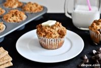 Graham Cracker Chocolate Chip Muffins Recipe (Quick & Crunchy)