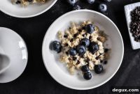 Chocolate Chip Blueberry Breakfast Quinoa Recipe