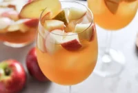 Autumn Apple Cider Sangria Recipe for Cozy Gatherings