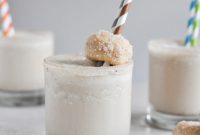 Coffee and Donut Milkshake Recipe: Creamy Espresso Donut Shake