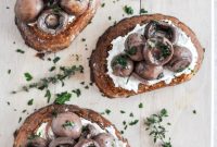 Red Wine–Roasted Mushrooms on Goat Cheese Garlic Toasts
