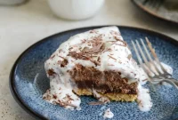 Decadent Chocolate Peanut Butter Truffle Pie Recipe