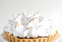 Pumpkin S’mores Tart Recipe: Autumn Dessert with Toasted Marshmallow