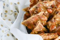 Vanilla Bean Bacon Almond Brittle Recipe