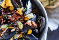 Honey Beer-Steamed Mussels with Herb Butter Baguettes