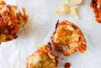 Pepperoni Pizza Pull-Apart Muffins: Cheesy Party Snack Recipe