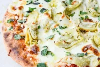30-Minute Cheesy Artichoke Skillet Flatbread Recipe