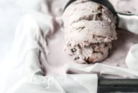 No-Churn Blackberry Chip Ice Cream Recipe You’ll Love