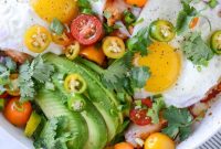 Skillet Chilaquiles Recipe: Crispy Tortillas in Spicy Salsa Verde