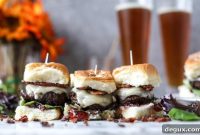 Espresso-Rubbed Brunch Sliders with Vanilla Bacon