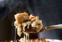 Roasted Caauliflower Shells & Cheese Bake with Crispy Topping