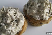 Cookies & Cream Cupcakes Recipe: Classic Oreo-Style Cupcakes