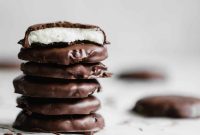 Homemade Peppermint Patties Recipe: Classic Mint Chocolate Candy