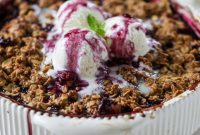 Blueberry Quinoa Cookie Crisp Recipe: Crunchy Fruit-Filled Treat