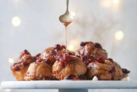 Cranberry and White Chocolate Sticky Buns Recipe