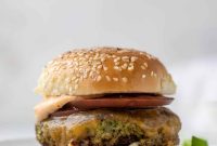 Broccoli Cheddar Quinoa Veggie Burgers Recipe