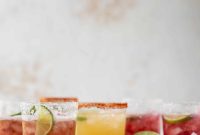 Sparkling Jam Margarita Recipe: Fruity Margarita with Bubbly Twist