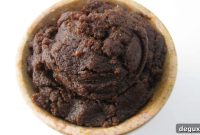 Salted Chocolate Pecan Butter Spread: Recipe & Uses