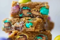 Salted Brown Butter Peanut Butter M&M Cookie Bars