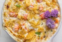 Creamy Hot Lobster Roll Dip Recipe for Serving with Bread or Chips