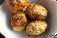 Lighter Chicken Meatball Hoagies: Flavorful Low-Cal Sandwiches