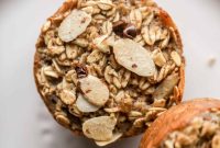 Almond Butter Banana Baked Oatmeal Cups Recipe
