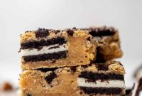 Cookies & Cream Dessert Bars: No-Bake Layered Oreo Treat