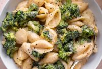 What to Eat This Week: October 9–15, 2022 Meal Plan
