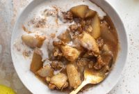 Spiced Chai Pear Crisp Recipe for Fall Baking