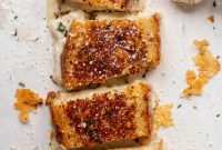 Garlic Bread Grilled Cheese Sandwich: Crispy, Melty Recipe