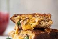 Ultimate Tuna Melt Recipe: Crispy, Cheesy Tuna Melt Sandwich