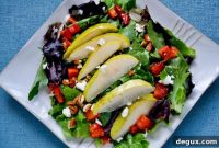 Spring Pear Salad with Arugula, Walnuts & Honey Vinaigrette
