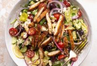 Crispy Chicken Mediterranean Salad Recipe for Fresh Flavor