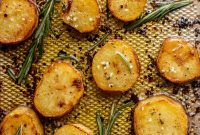 Crispy Rosemary Roasted Potatoes Recipe