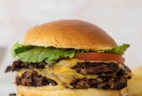 Black Bean Smashburgers Recipe: Crispy Veggie Smashburgers