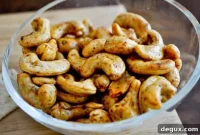 Smoky Spiced Cashews: Zesty Oven-Roasted Snack Recipe