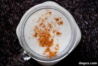 Apple Pie in a Glass Recipe: Layered Dessert with Cinnamon Crumble