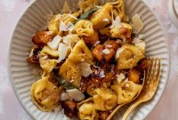 Creamy Butternut Squash Tortellini Skillet Recipe