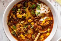 Creamy Green Chile Taco Soup Recipe for Cozy Weeknight Meals