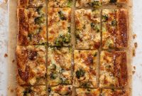 Garlic-Grilled Chicken & Broccoli Puff Pastry Pizza Recipe