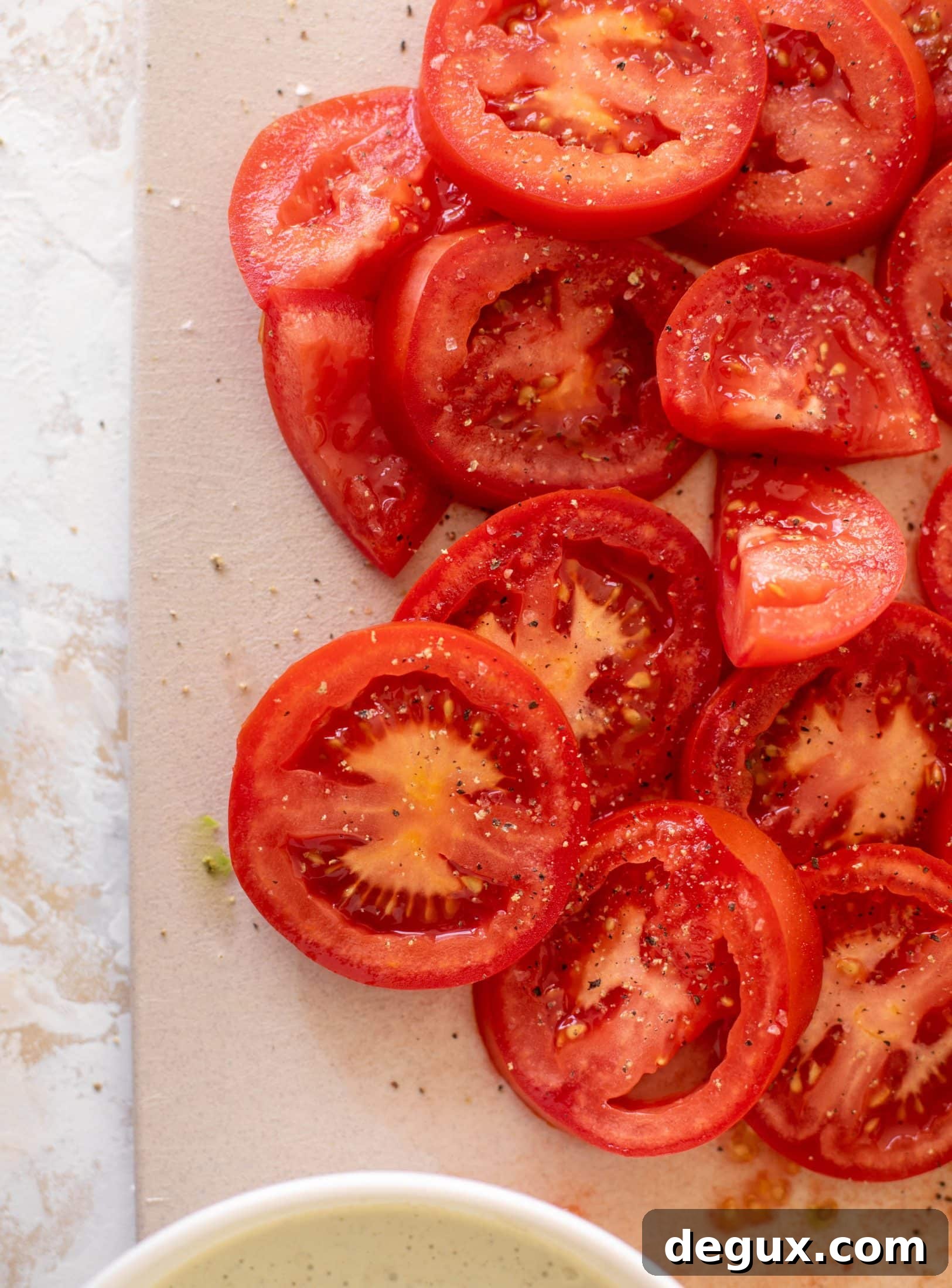 Spicy Jalapeño Ranch BLT Wraps: Crispy Bacon & Fresh Veggies 3 BLT wraps with jalapeno ranch