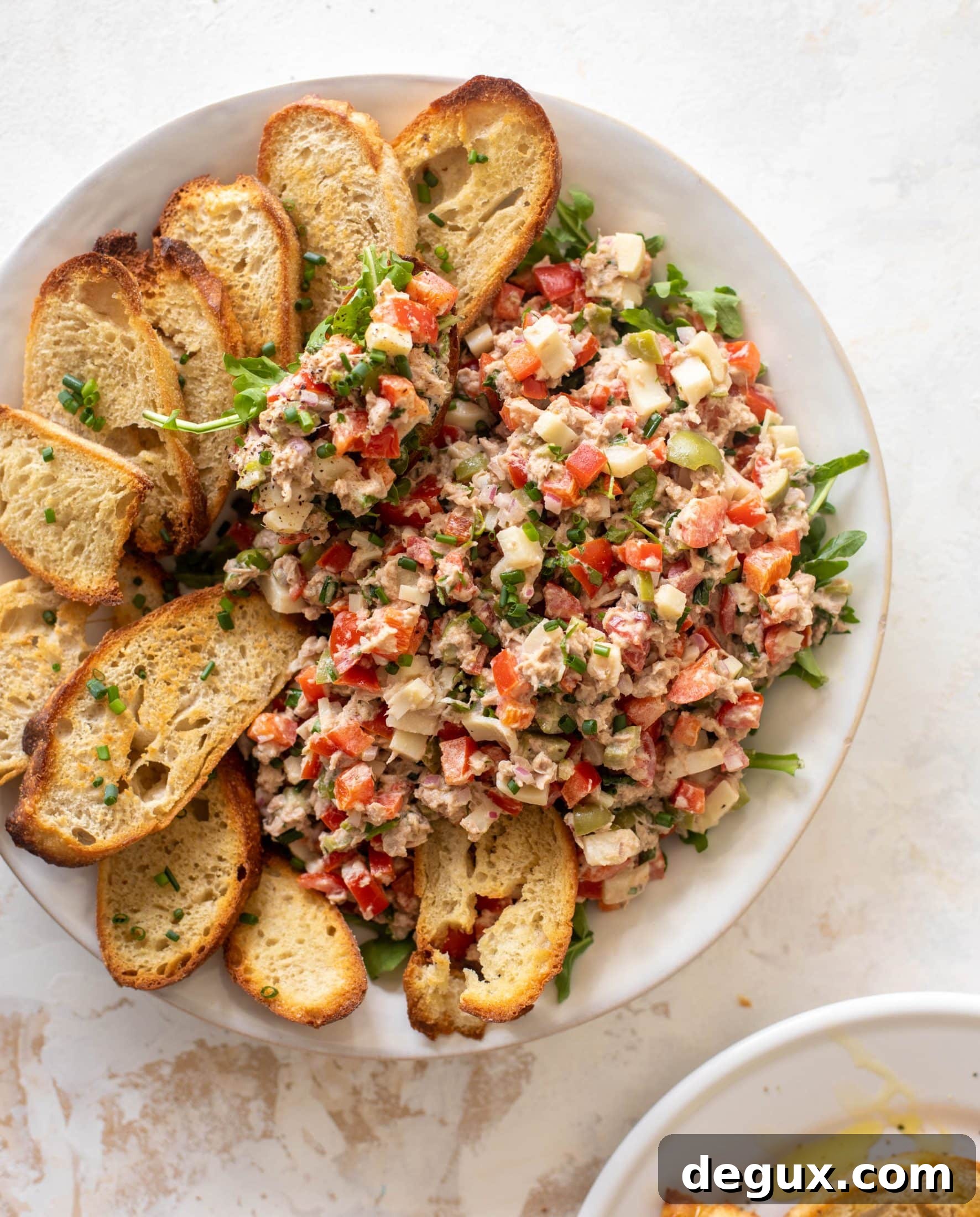 Summer Tuna Chop Recipe: Light Mediterranean Tuna Salad Bowl 8 summer tuna chop