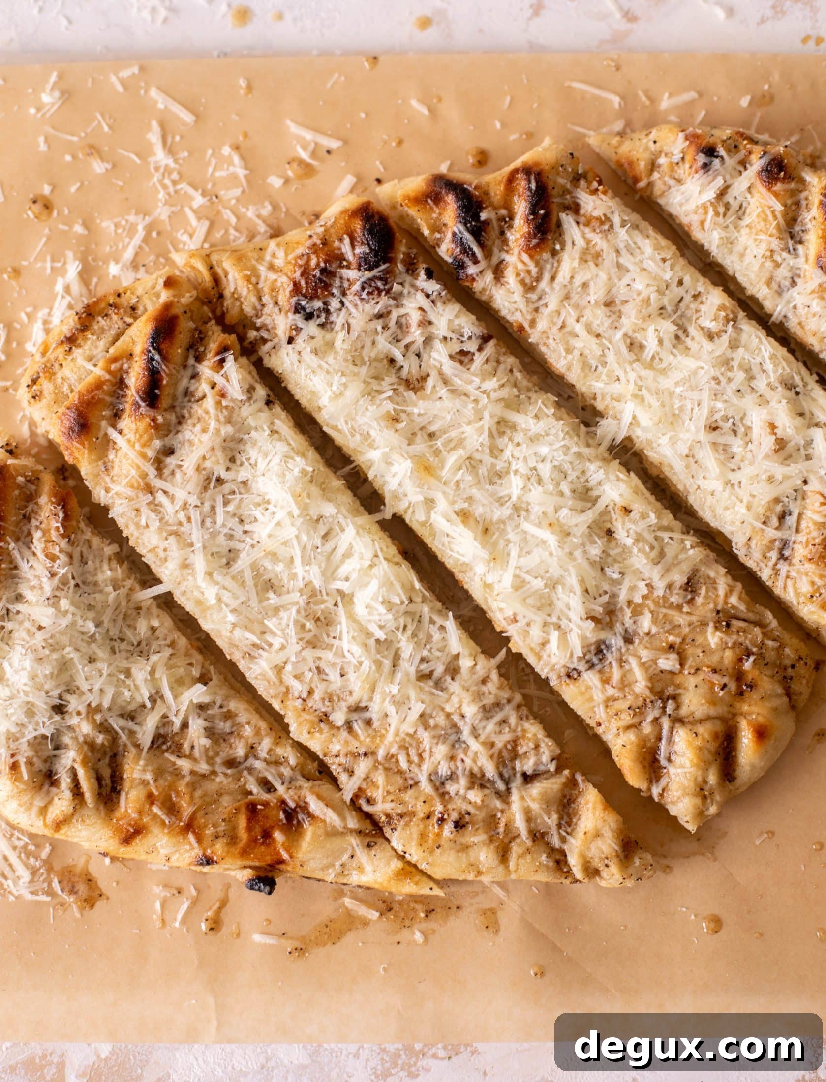grilled cacio e pepe pizza